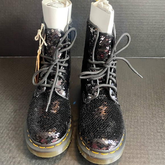 Brand New Shiftable Sequins Dr Martens 3 UK, 5 US - Picture 5 of 15
